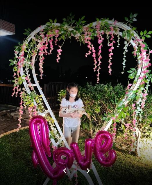 Villa Chacha at Macarena, Megamendung Bagian luar foto