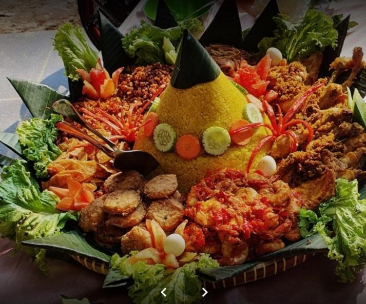 Villa Chacha at Macarena, Megamendung Bagian luar foto