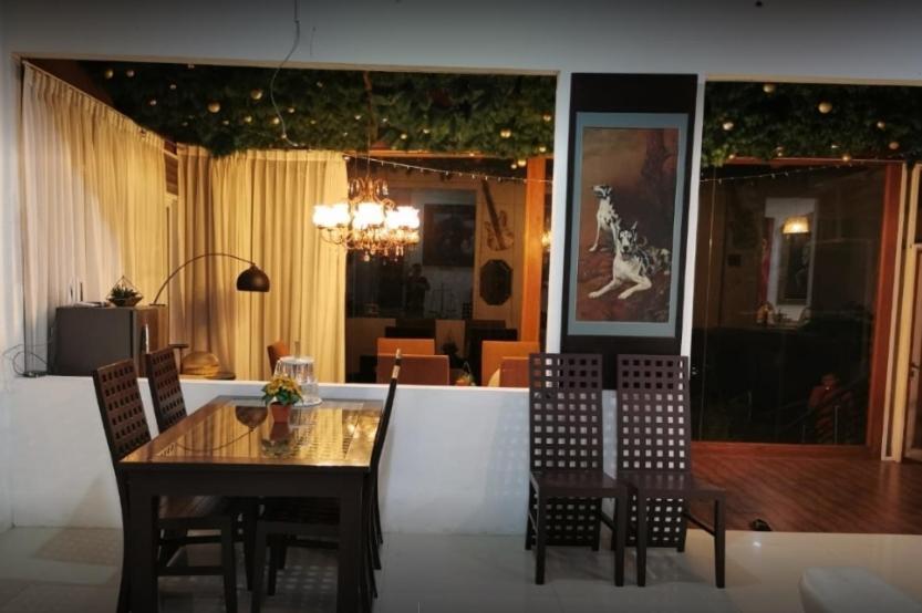 Villa Chacha at Macarena, Megamendung Bagian luar foto
