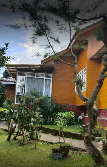Villa Chacha at Macarena, Megamendung Bagian luar foto