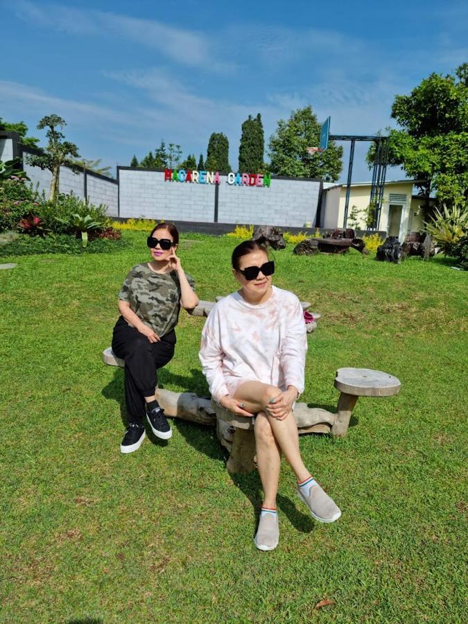 Villa Chacha at Macarena, Megamendung Bagian luar foto
